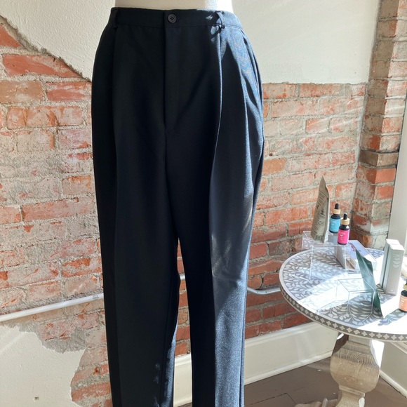Liz Baker Black Pleated Trousers Size 14 P - Picture 9 of 9